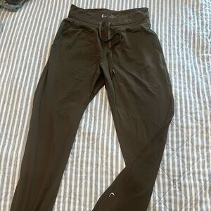 Zyia joggers